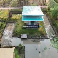 บ้านล็อฟท์กลางสระ